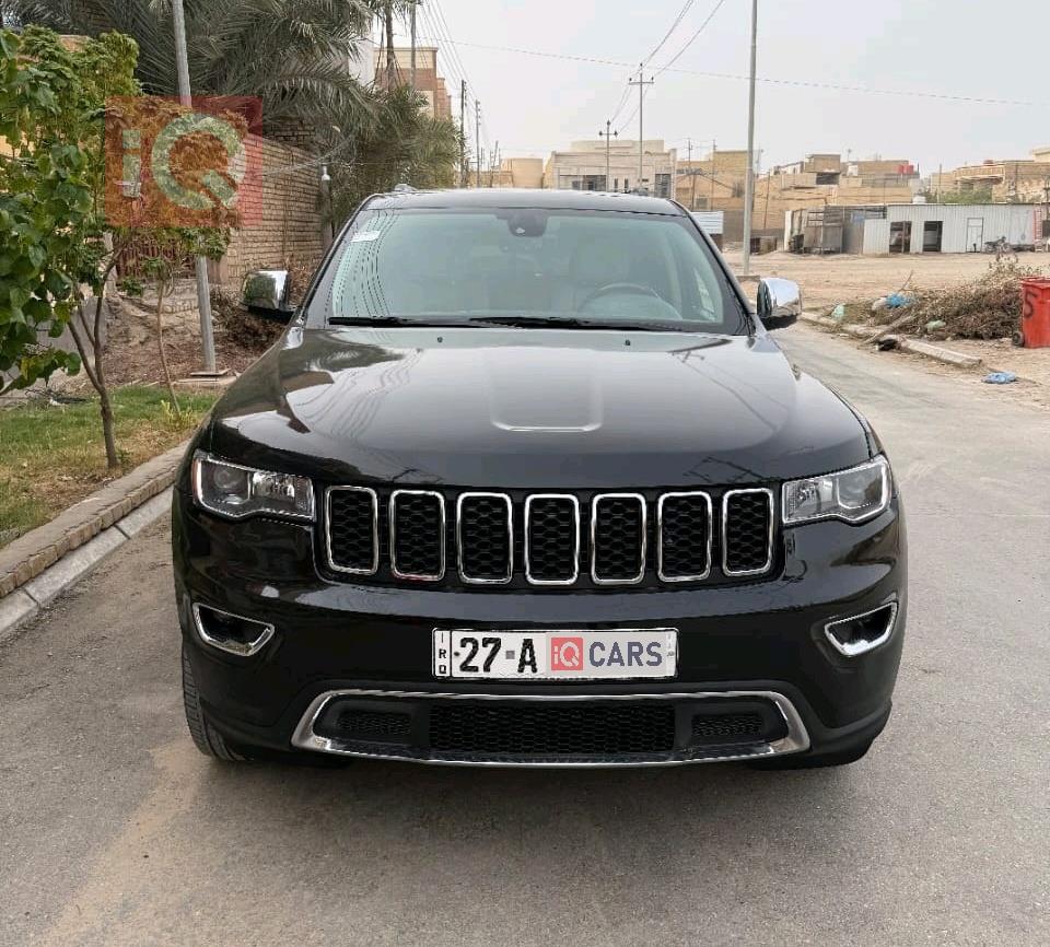 جیپ گراند شیرۆکی